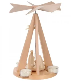 Pyramide De Noël Bois Au Design Moderne